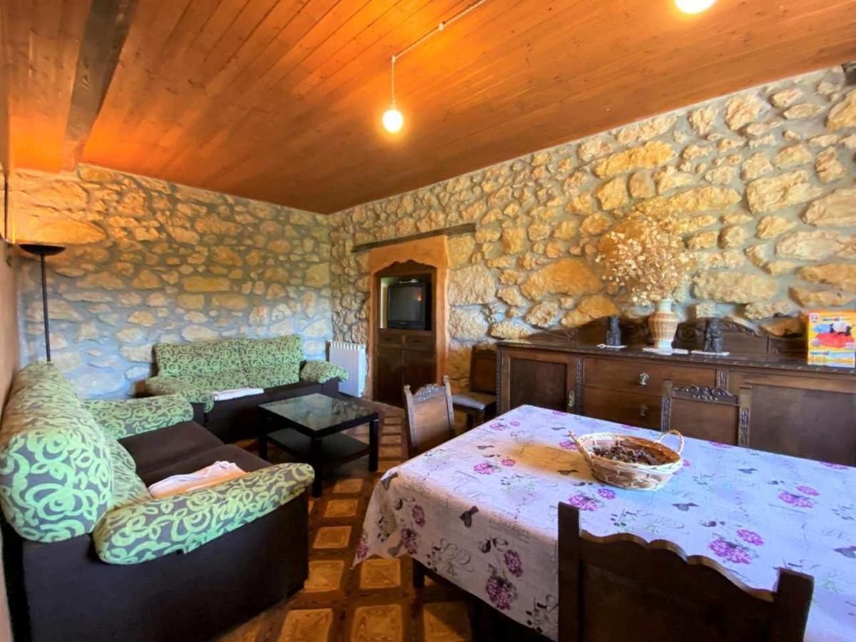 Casa Rural El Bohio Arriondas Eksteriør billede