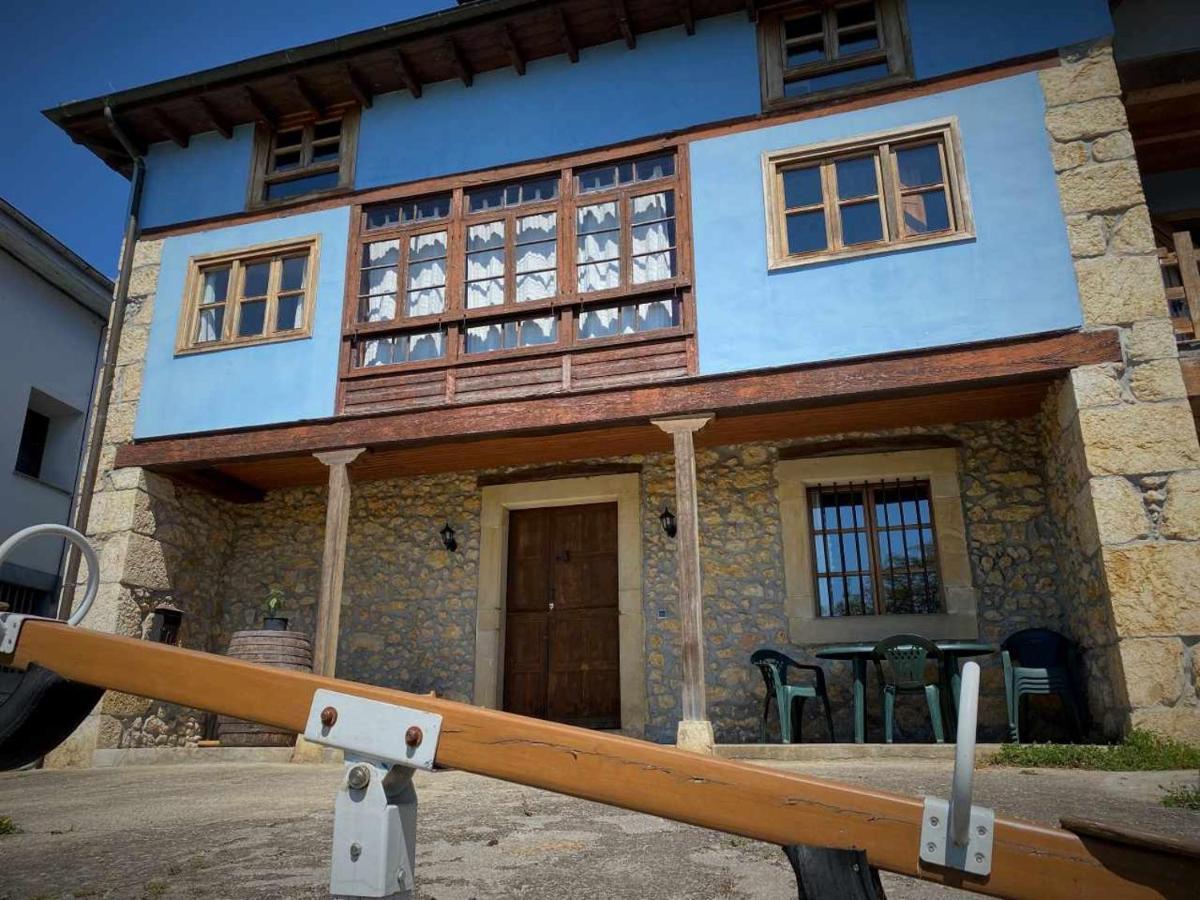 Casa Rural El Bohio Arriondas Eksteriør billede