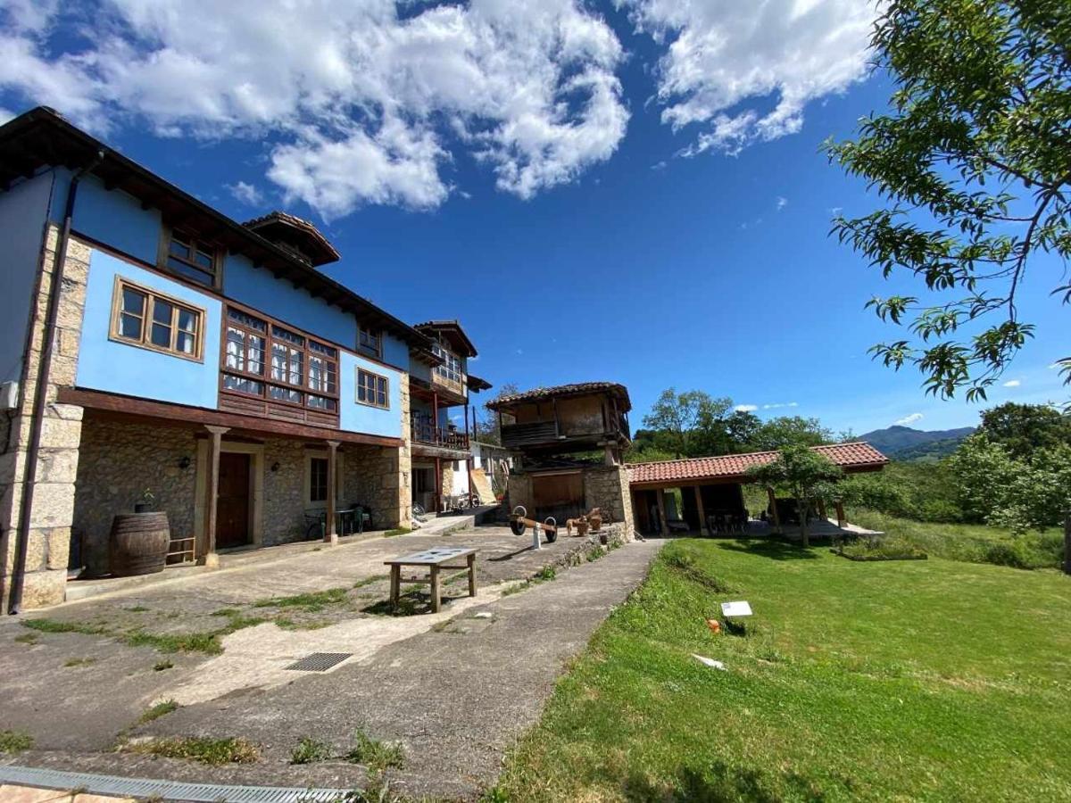 Casa Rural El Bohio Arriondas Eksteriør billede